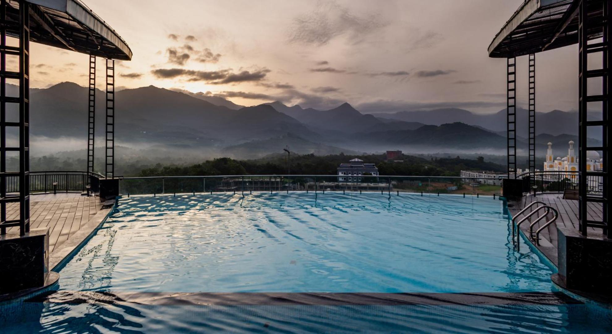 Fezinn Hotel - Best Wayanad Hotel In 2024 Kóžikkót Exteriér fotografie